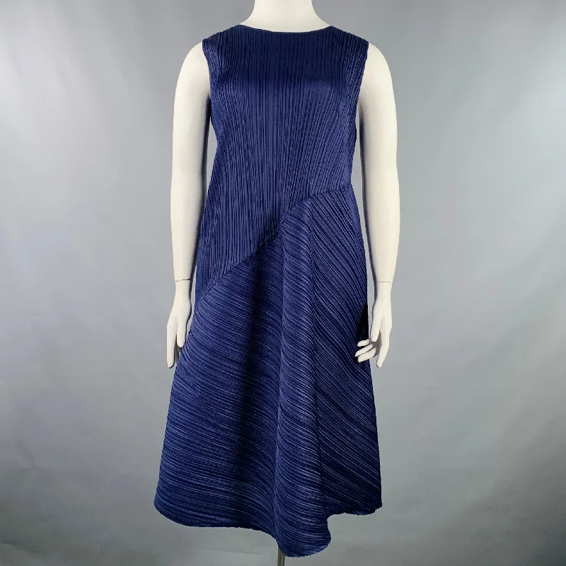 ISSEY MIYAKE Size L Navy Polyester Pleated Sleeveless Dress Travel unclassified dresses